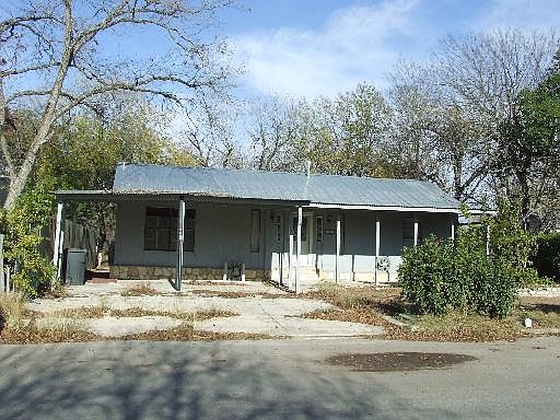 1st image of 195 S HACKBERRY AVE