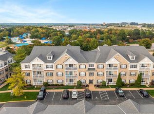 1 Monarch Trace Ct APT 105, Chesterfield, MO 63017