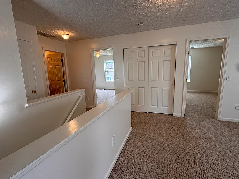 8175 Grant Park Ave — Photo 45