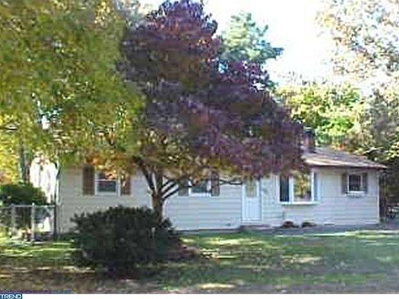 2nd image of 6 Wildgeese Cir