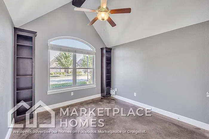 3211 Stonepoint Ave — Photo 17