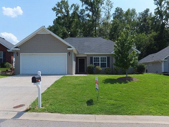 1st image of 821 Tyler Woods Dr
