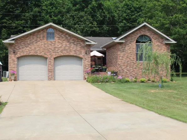 111 Cedar Creek Rd, Princeton, KY 42445