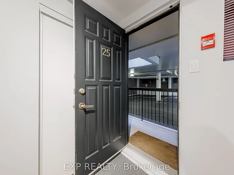 25 Dundonald St — Photo 25