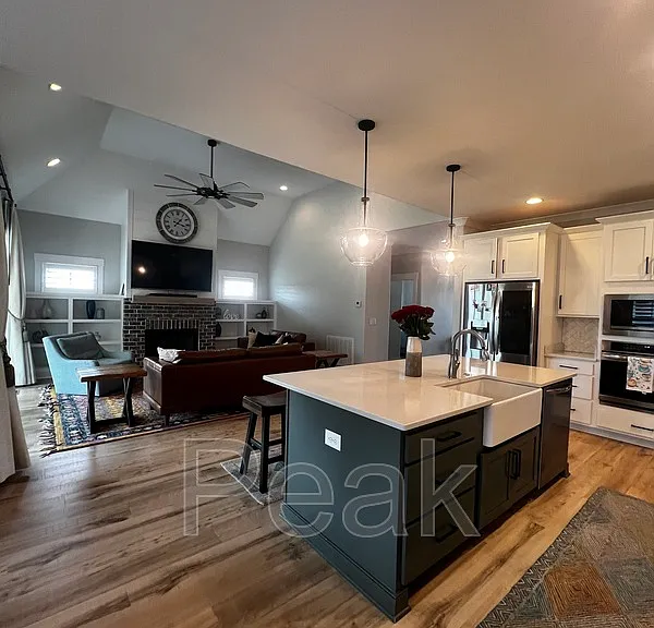 6913 Hiatus Ct — Photo 2