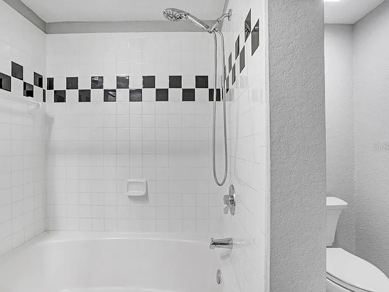 2440 W Horatio St #1012 — Photo 22
