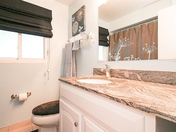 5th image of 276 E 235th St #142