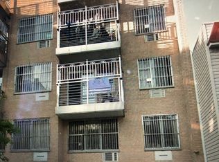 729 40th St #3A, Brooklyn, NY 11232