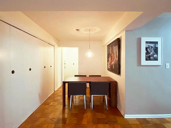 5th image of 50 Fort Pl APT B1j