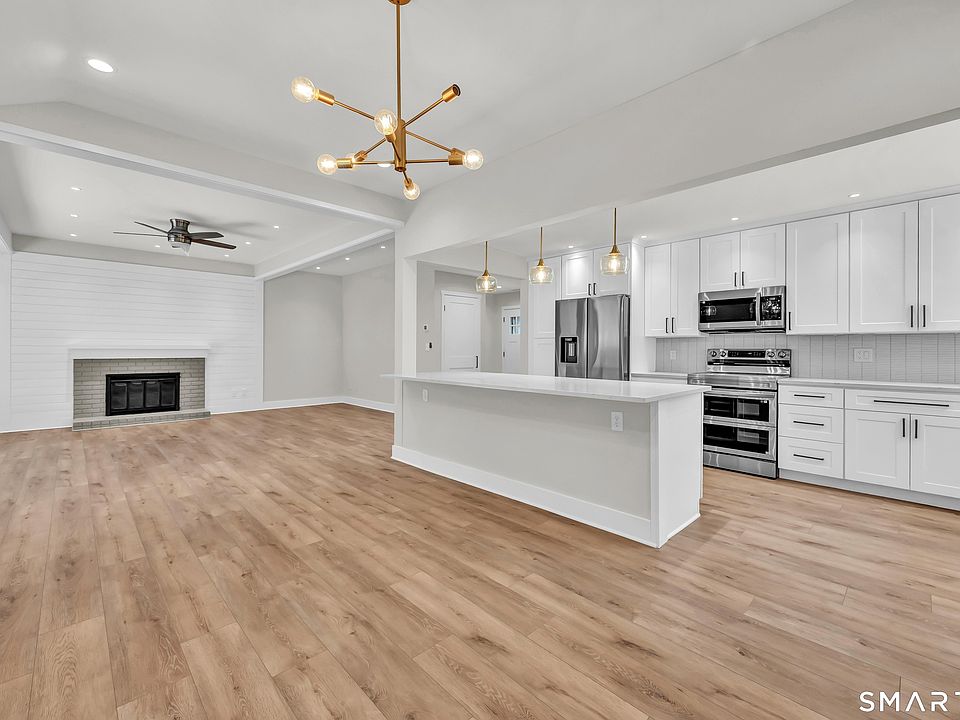 1st image of 515 Heritage Village #A
