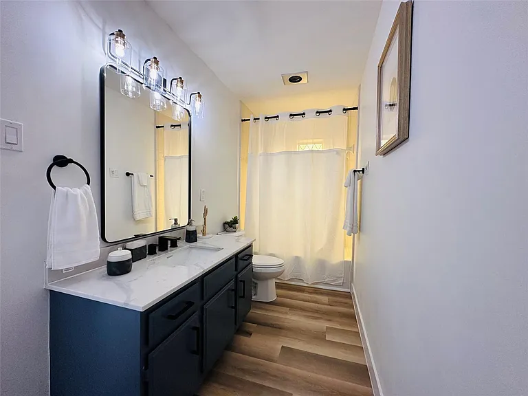 1504 Southmore Blvd — Photo 20