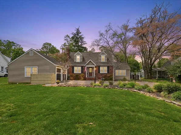 3312 Holloman Rd, Falls Church, VA 22042