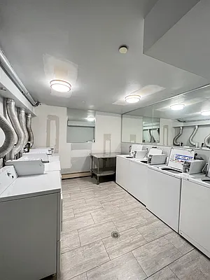 Rented by Avenues Real Estate | media 18