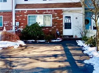 8 Spruce Peak Rd, Middletown, NY 10940