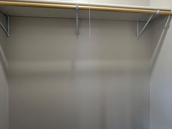 5th image of 435 S Village St #0