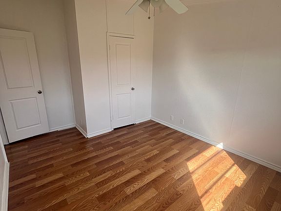 2nd image of 661 Mesa Dr #F