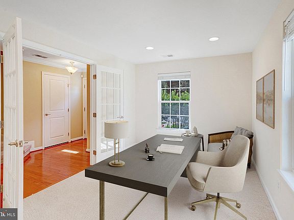 4th image of 4454 Daisy Reid Ave