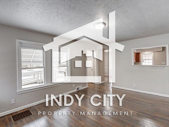 3rd image of 3714 N Lesley Ave