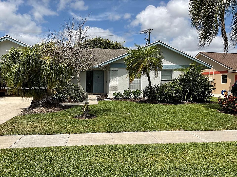 1st image of 1243 NW 11th St