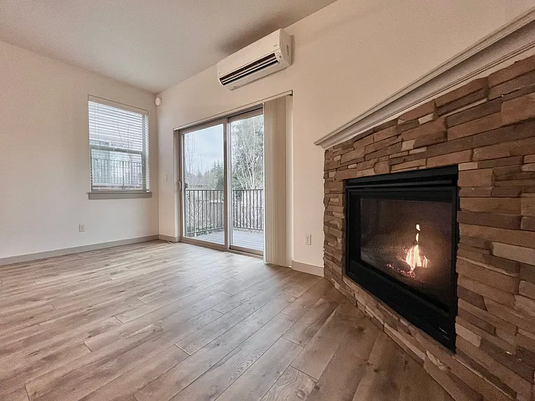 Edy Road Townhomes — Photo 14