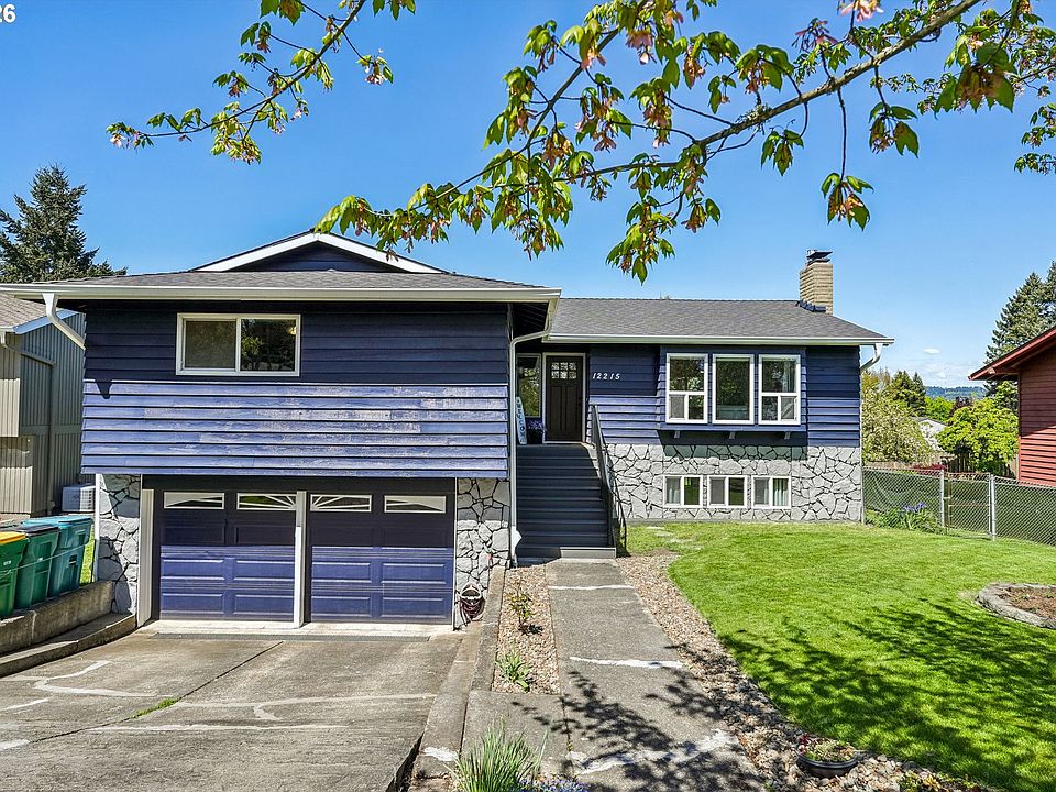1st image of 12215 SW Cresmoor Dr