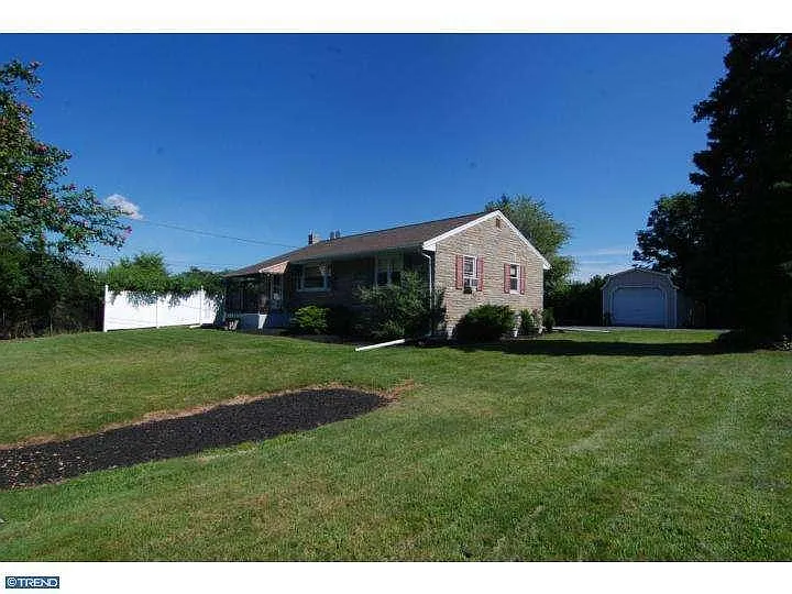 1751 Old Spring Valley Rd photo 1