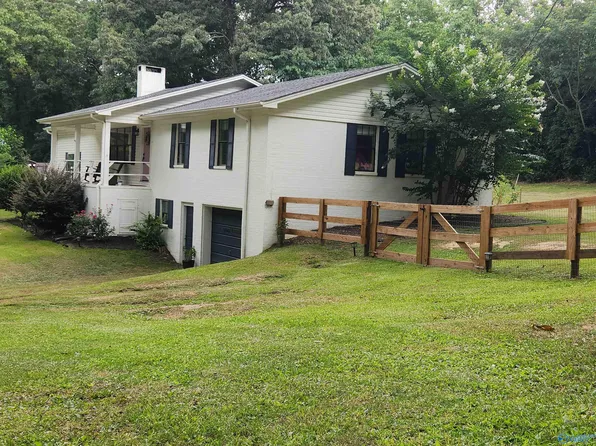 124 Walnut St, Hamilton, AL 35570