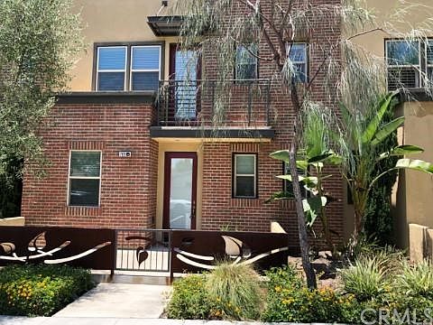 1st image of 701 S Ivy Ave Unit B