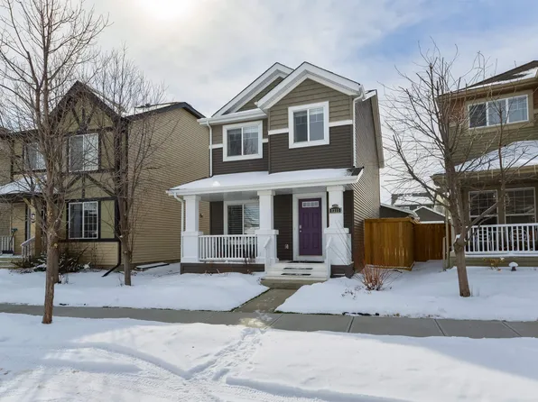 8333 Ellis Cres NW, Edmonton, AB T6M 0P7