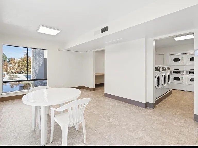 320 N Civic Dr #103 — Photo 20