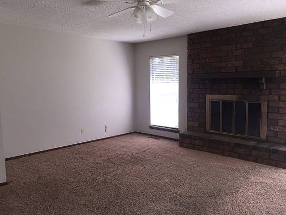 3rd image of 21430 E 31st Pl S