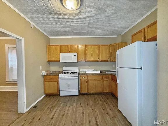 3rd image of 5363 Arsenal St