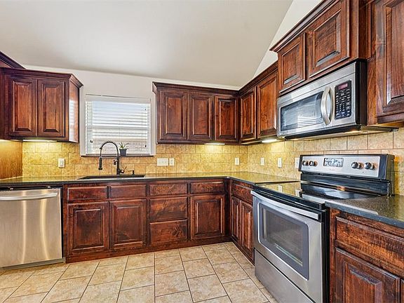2nd image of 12607 SE 18th St