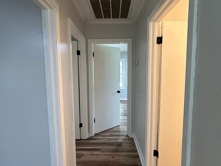 212 Robinhood Rd — Photo 10