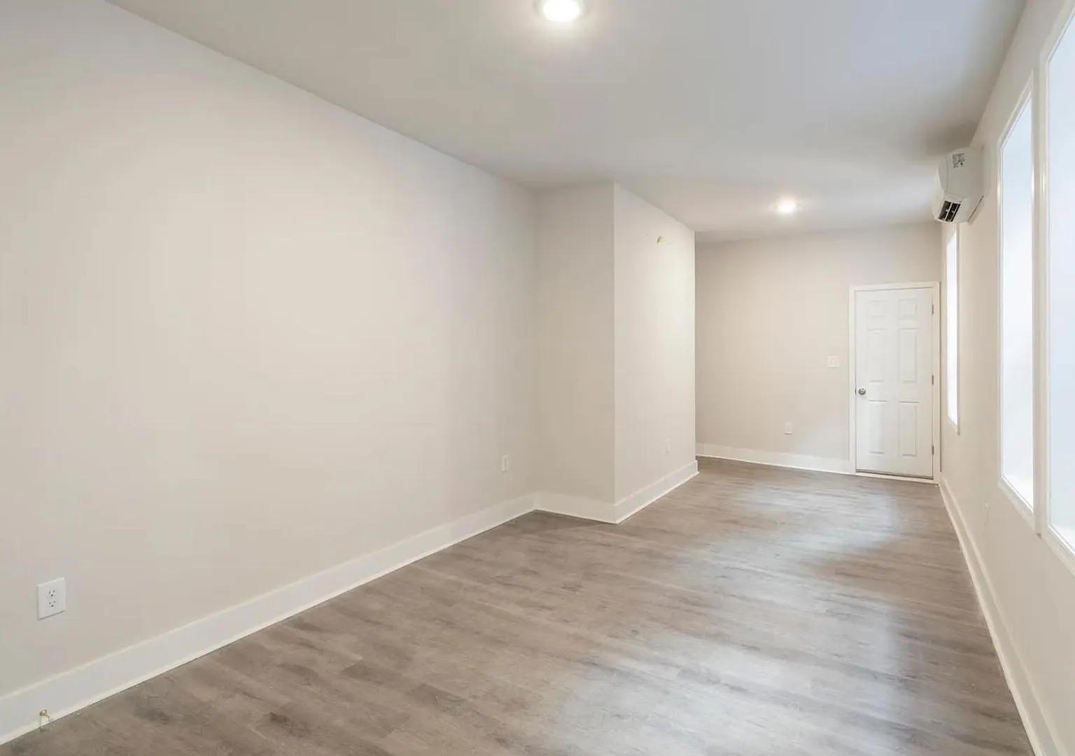 1633 S Conestoga St - 1633 S Conestoga — Photo 4