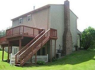 2nd image of 909 Meadowlark Dr