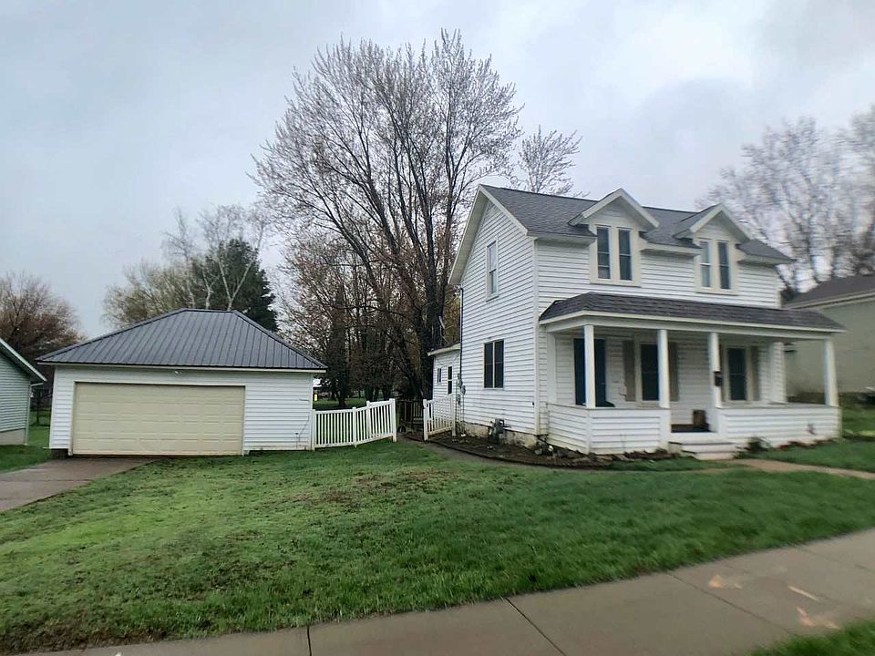 1st image of 113 Grand Ave
