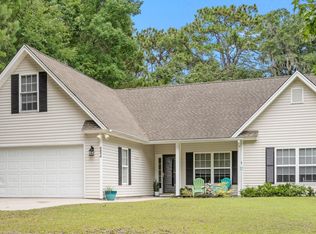 554 Sams Point Rd, Beaufort, SC 29907