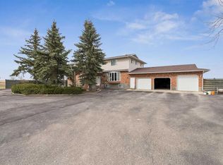 7 E Willow Vale Rural, Rocky View County, AB T2P3G7