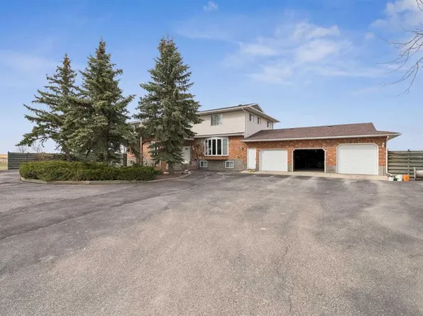 7 E Willow Vale Rural, Rocky View County, AB T2P 3G7