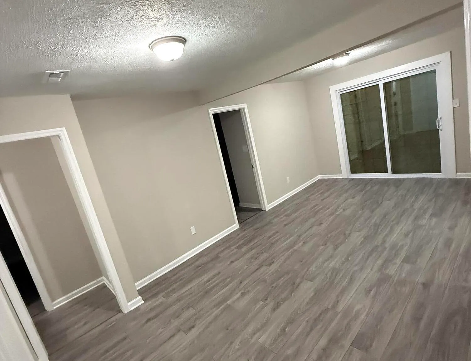 3 bed, 2.0 bath, $1,250 — Photo 4