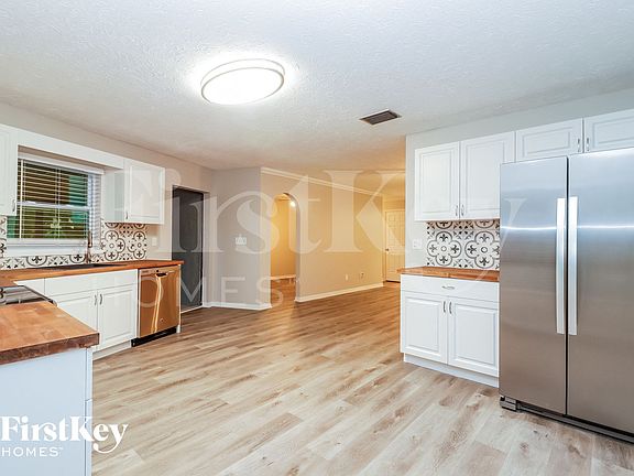 5th image of 7631 Tall Tree Ct