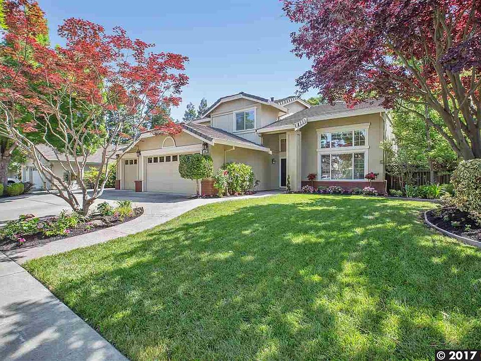 1st image of 980 Jessica Dr