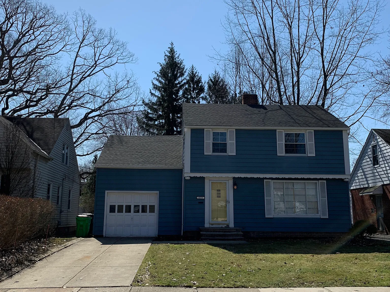 4 bed, 1354 sqft, $1,850 — Photo 2