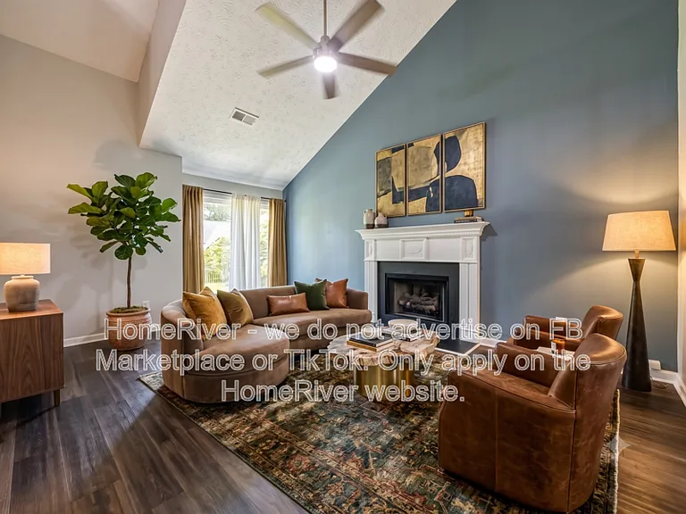 11876 Plantation Pkwy — Photo 2