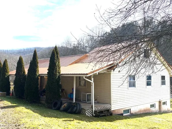 1794 Sandy Run Road, West Union, WV 26456