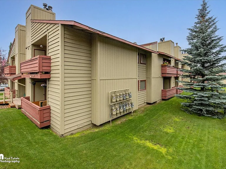 10250 Jamestown Dr #8 — Photo 20