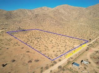 11 Little Beaver Rd, Apple Valley, CA 92307