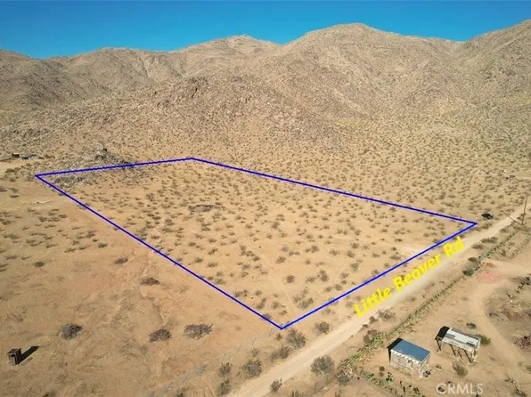 11 Little Beaver Rd, Apple Valley, CA 92307