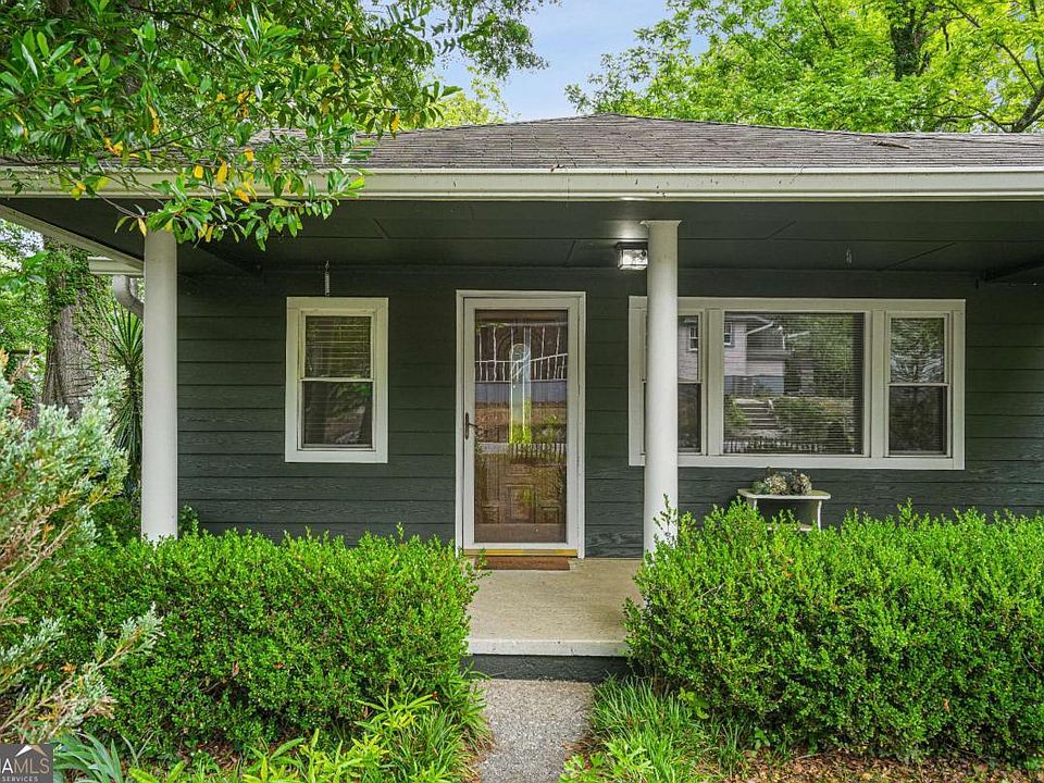 1st image of 1084 Edie Ave SE
